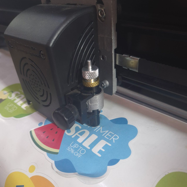 Plotter de Corte ProCut+ KI-720AB con Lector Óptico Automático